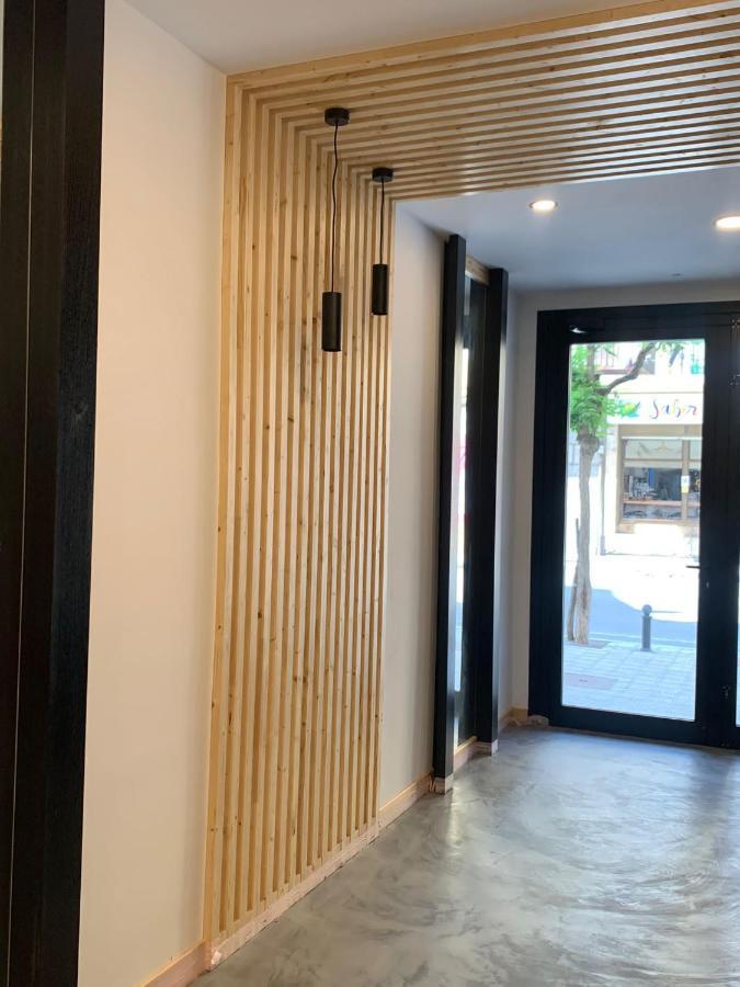 Castro Holidays - Apartamentos Centricos Con Garaje Gratis Кастро-Урдиалес Екстериор снимка